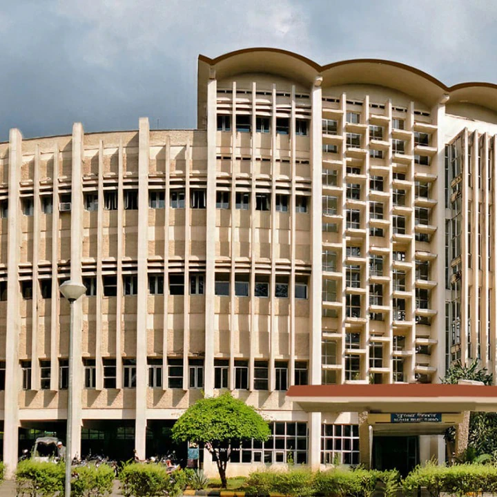 Top 5 IIT Colleges to go